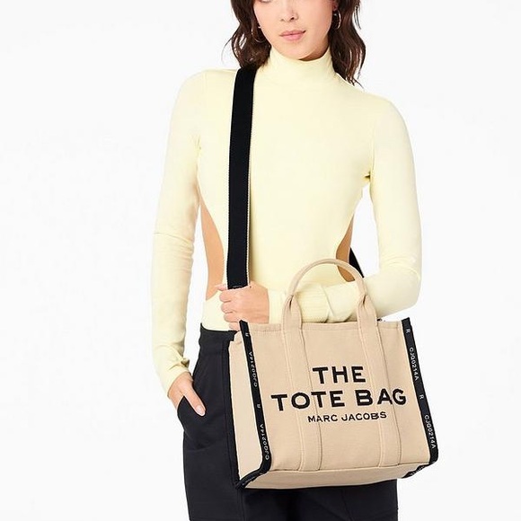 🆕 Marc Jacobs The Jacquard Medium traveller Tote Bag beige with contrast trim - Picture 6 of 16